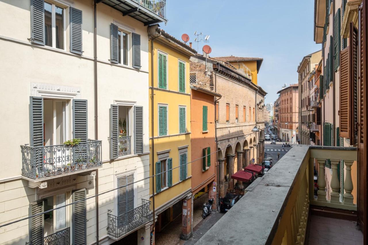 A Due Passi Dalla Pinacoteca Apartment Bolonia Zewnętrze zdjęcie